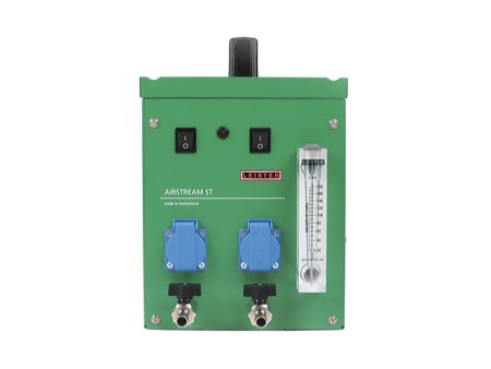 AIRSTREAM ST имеет возможность присоединения 2-х ручных аппаратов горячего воздуха